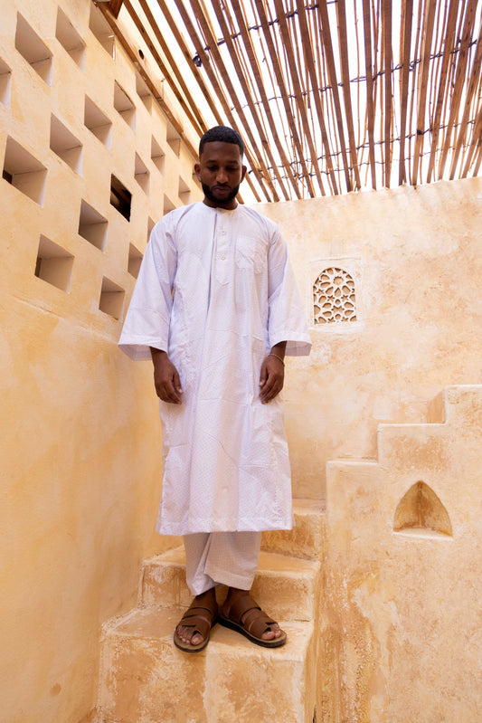 Ala Al Mizan - White and Blue Print